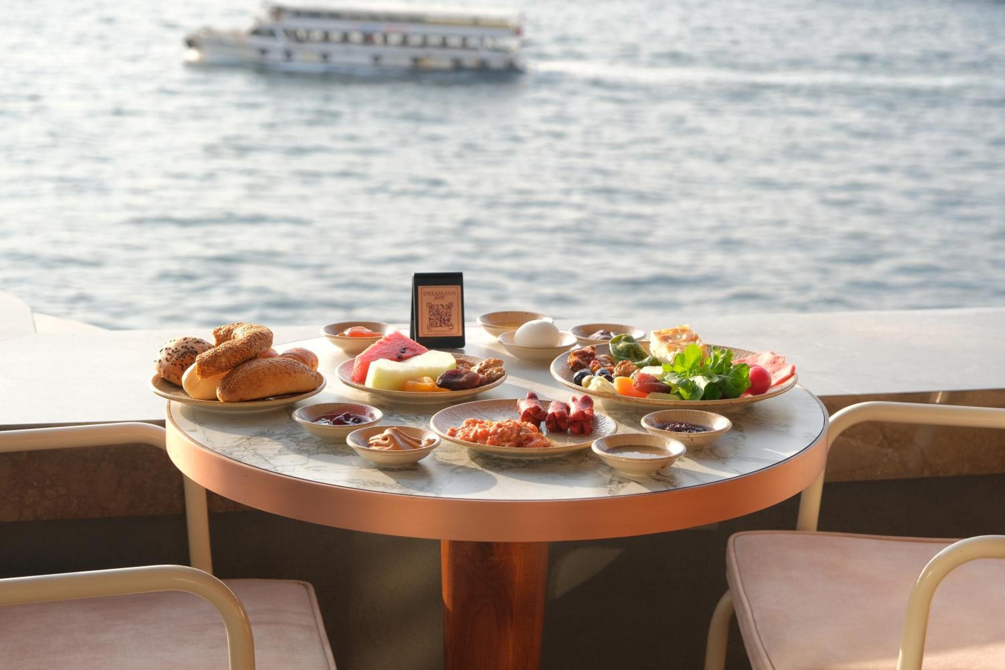 Dream Inn Karakoey Bosphorus Istanbul Eksteriør bilde